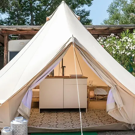 Easyglamping Santa Lucia 럭셔리텐트 *